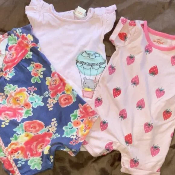 GIRLS 6-9 MONTH LOT - Picture 5 of 9